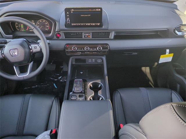 new 2025 Honda Pilot car, priced at $49,909