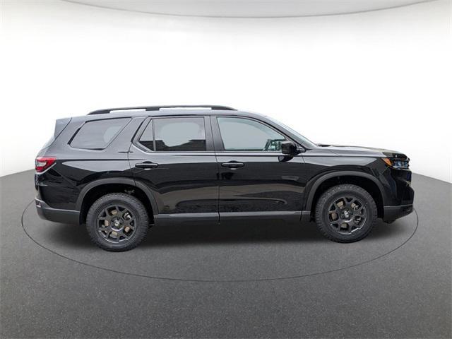 new 2025 Honda Pilot car, priced at $47,833