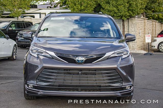 used 2023 Toyota Sienna car, priced at $43,999