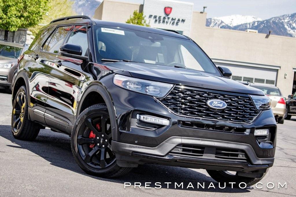 used 2021 Ford Explorer car, priced at $35,999