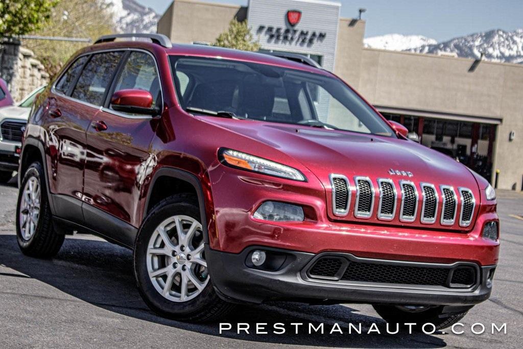 used 2017 Jeep Cherokee car, priced at $8,898