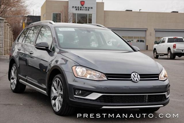 used 2017 Volkswagen Golf Alltrack car, priced at $14,500