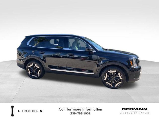 used 2023 Kia Telluride car, priced at $30,800