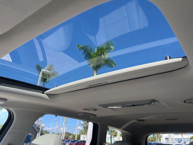 used 2023 Kia Telluride car, priced at $30,800