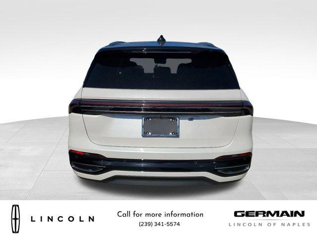 new 2025 Lincoln Nautilus car, priced at $62,355