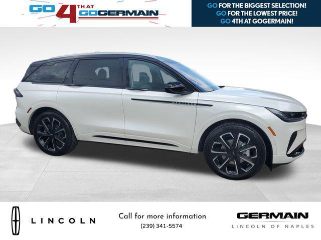 new 2025 Lincoln Nautilus car, priced at $67,660