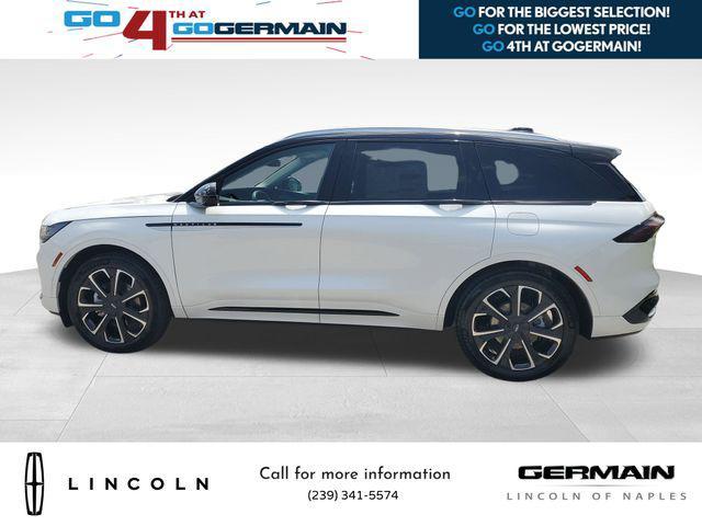 new 2025 Lincoln Nautilus car, priced at $67,660