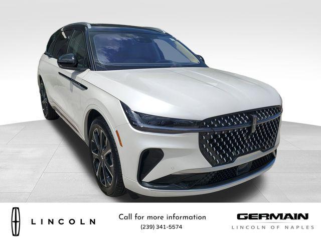 new 2025 Lincoln Nautilus car, priced at $67,660