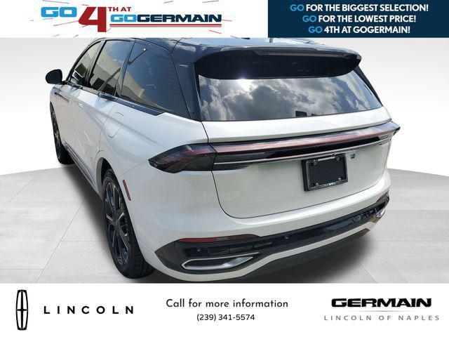 new 2025 Lincoln Nautilus car, priced at $67,660