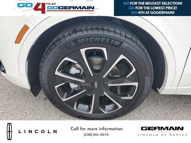 new 2025 Lincoln Nautilus car, priced at $67,660
