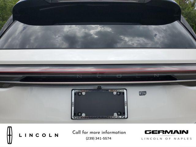 new 2025 Lincoln Nautilus car, priced at $67,660