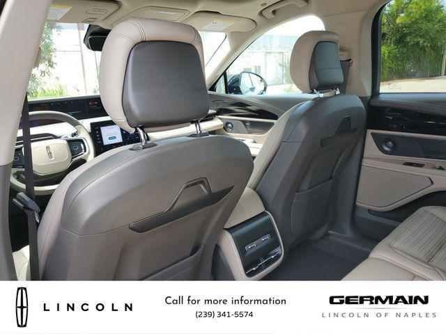 new 2025 Lincoln Nautilus car, priced at $67,525
