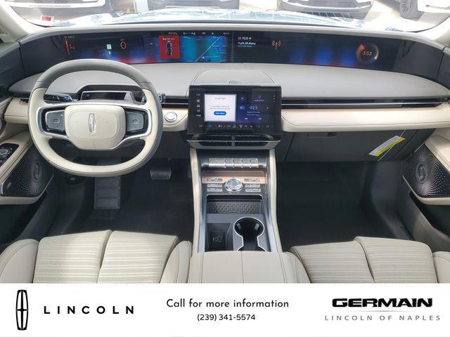 new 2025 Lincoln Nautilus car, priced at $67,660