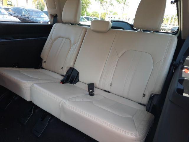 used 2021 Ford Expedition car, priced at $47,986