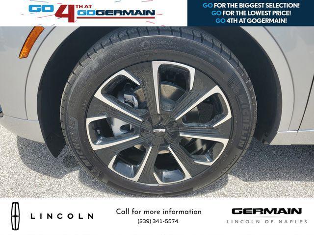 new 2025 Lincoln Nautilus car, priced at $66,910