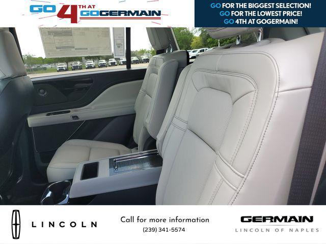 new 2025 Lincoln Aviator car, priced at $70,555