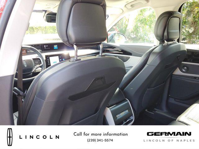 new 2024 Lincoln Nautilus car, priced at $63,470