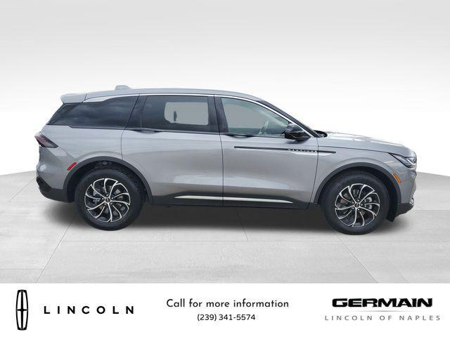 new 2025 Lincoln Nautilus car, priced at $53,485