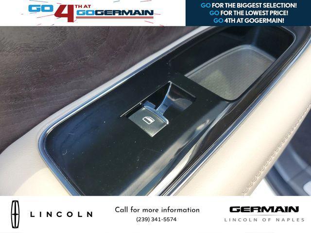 new 2024 Lincoln Navigator car, priced at $109,870