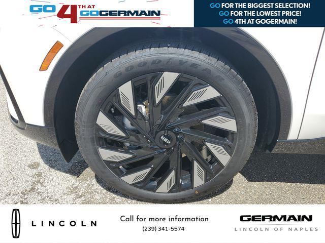 new 2025 Lincoln Nautilus car, priced at $67,455