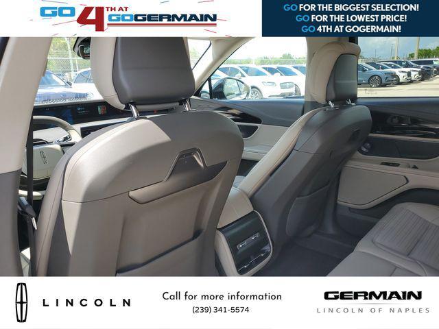 new 2025 Lincoln Nautilus car, priced at $67,455