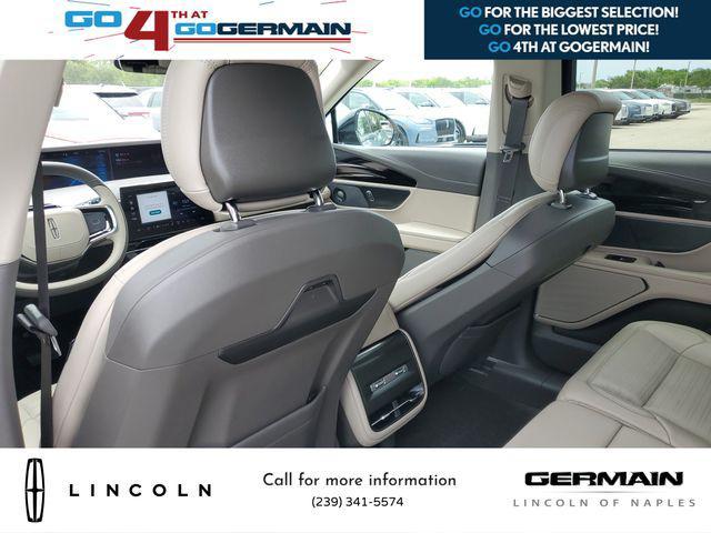 new 2025 Lincoln Nautilus car, priced at $63,205