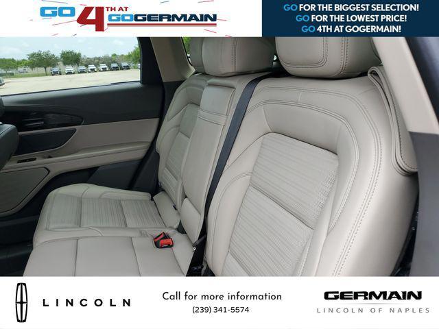 new 2025 Lincoln Nautilus car, priced at $63,205