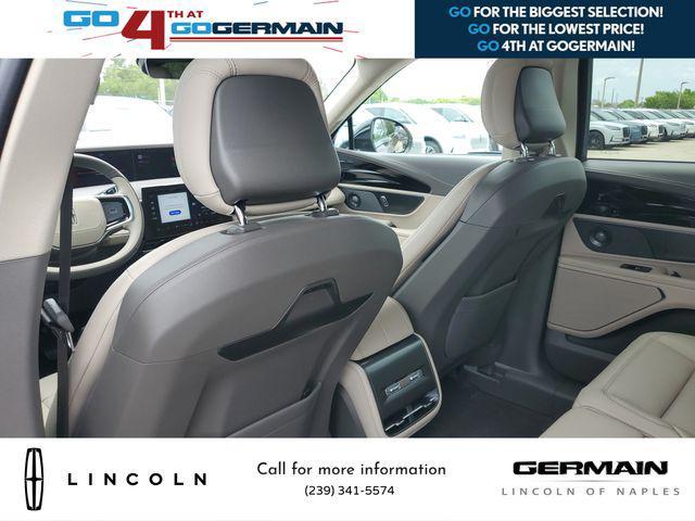 new 2025 Lincoln Nautilus car, priced at $61,270