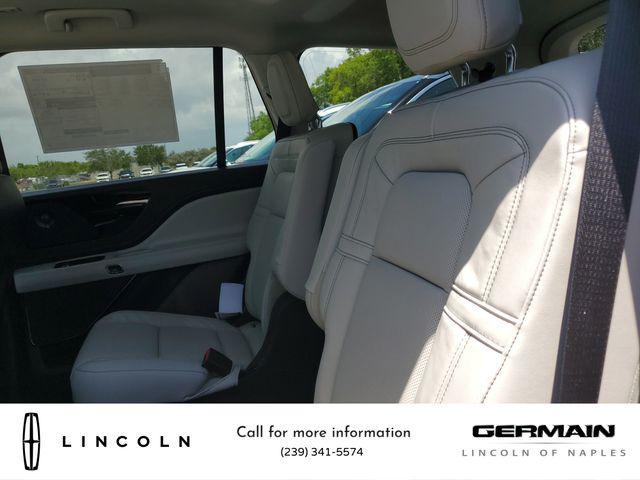 new 2025 Lincoln Aviator car, priced at $72,325