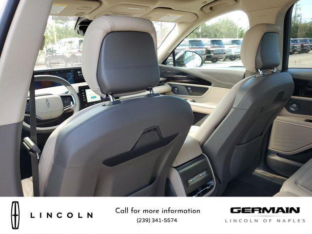 new 2025 Lincoln Nautilus car, priced at $65,205