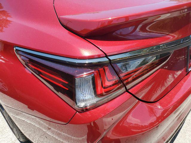 used 2024 Lexus ES 350 car, priced at $41,950