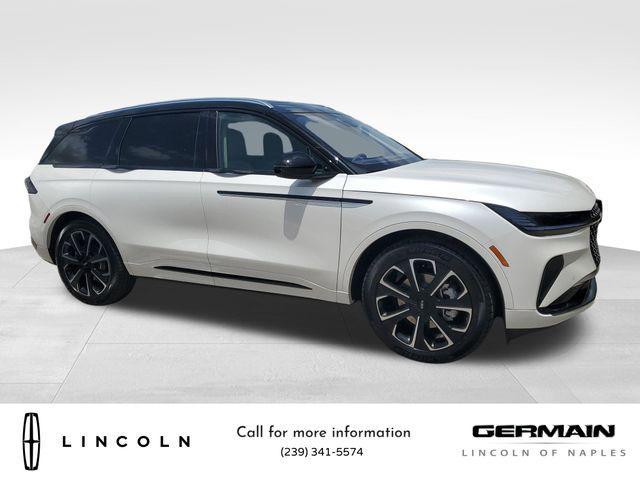 new 2025 Lincoln Nautilus car, priced at $71,055