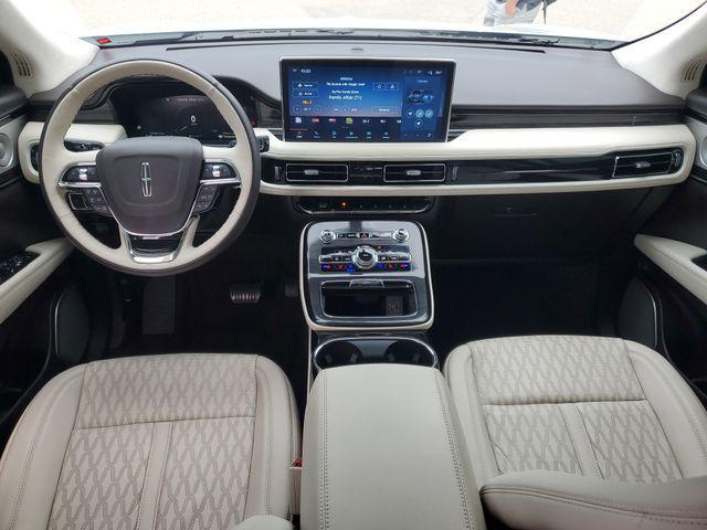 used 2022 Lincoln Nautilus car, priced at $45,986