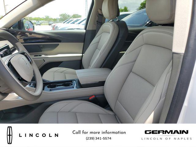 new 2025 Lincoln Nautilus car, priced at $54,880