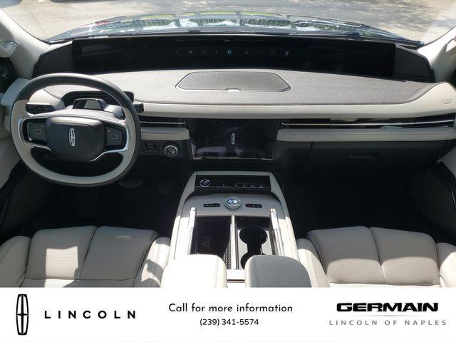 new 2025 Lincoln Navigator car, priced at $106,440