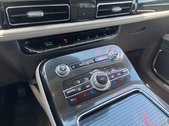 used 2022 Lincoln Nautilus car, priced at $33,986