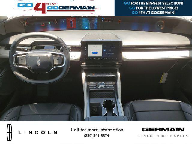 new 2025 Lincoln Nautilus car, priced at $61,270