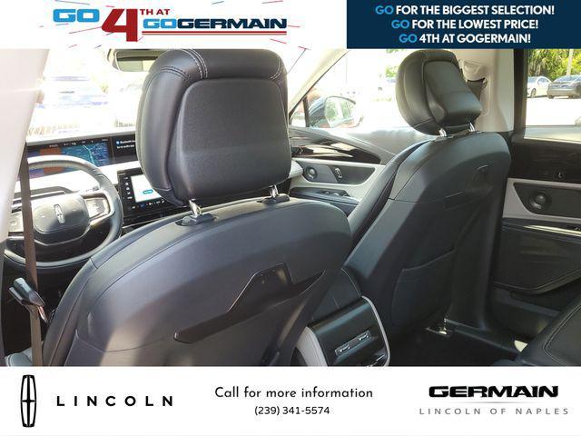 new 2025 Lincoln Nautilus car, priced at $61,270