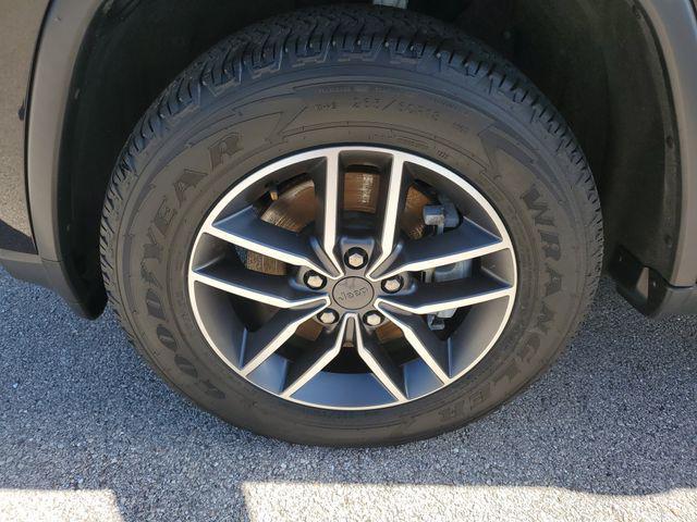 used 2021 Jeep Grand Cherokee car, priced at $24,992