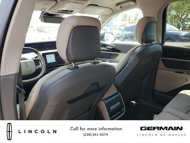 new 2025 Lincoln Nautilus car, priced at $54,880