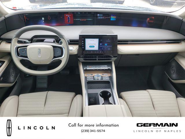 new 2025 Lincoln Nautilus car, priced at $69,660