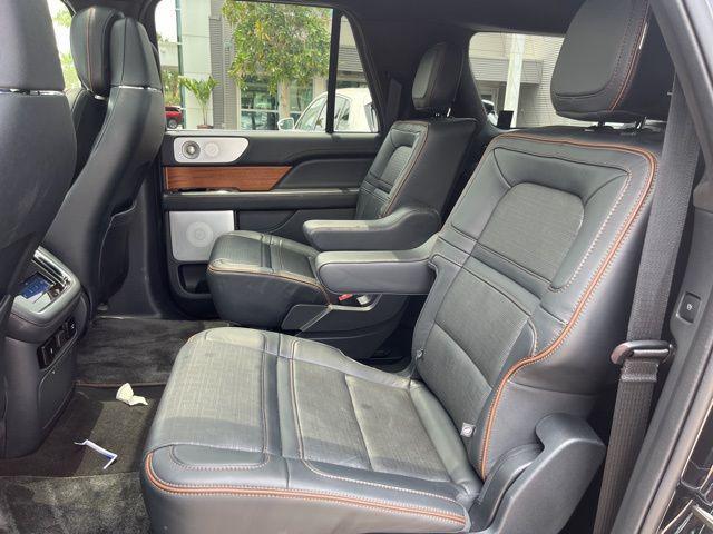 used 2022 Lincoln Navigator car, priced at $73,986