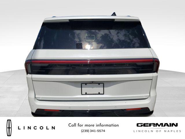 new 2025 Lincoln Navigator car, priced at $109,430