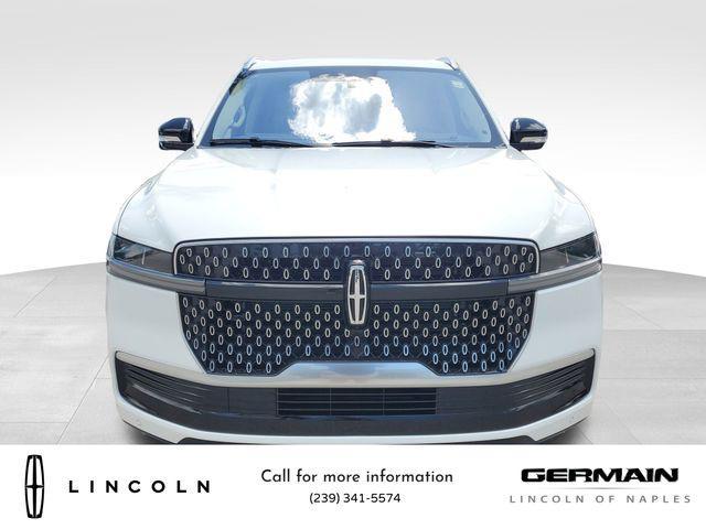 new 2025 Lincoln Navigator car, priced at $109,430