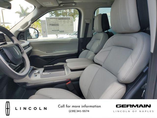 new 2025 Lincoln Navigator car, priced at $109,430