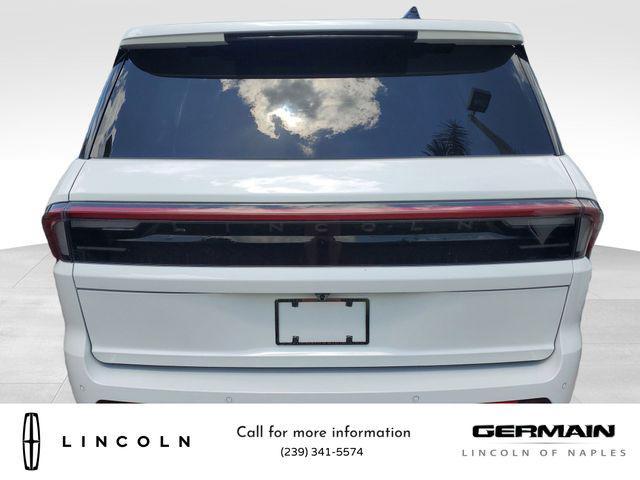new 2025 Lincoln Navigator car, priced at $109,430