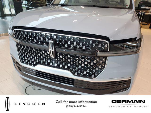 new 2025 Lincoln Navigator car, priced at $103,690