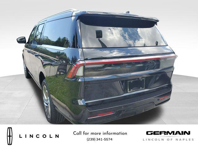 new 2025 Lincoln Navigator car, priced at $108,680
