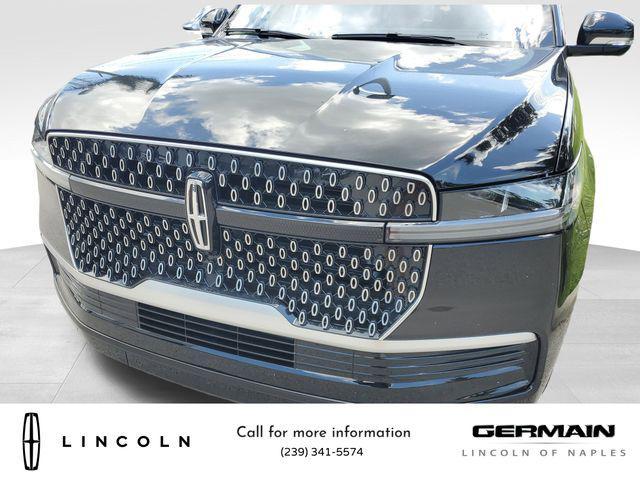 new 2025 Lincoln Navigator car, priced at $108,680
