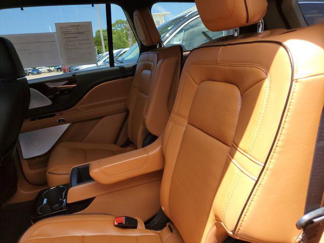 used 2022 Lincoln Aviator car, priced at $50,944